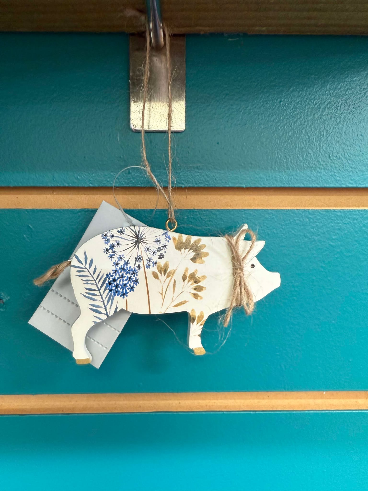 Farm Animal Blue Wildflower Wooden Decoration