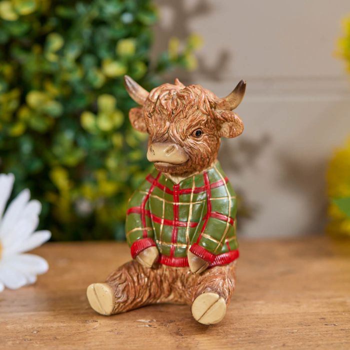 Resin Highland Cow in Tartan Jumper